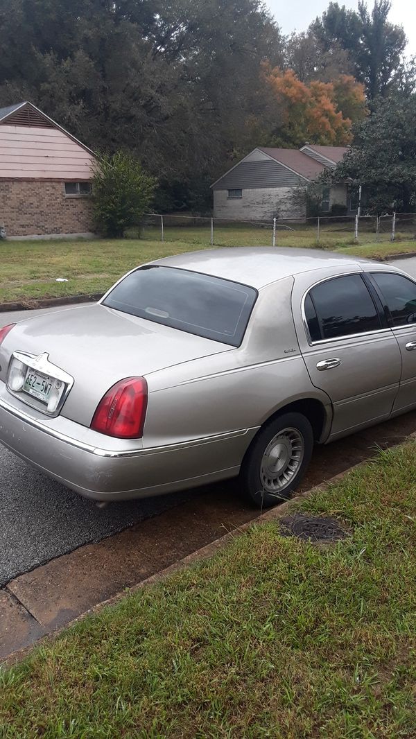 99 Lincoln town car for Sale in Memphis, TN OfferUp