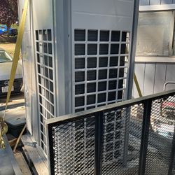 LG  Heat Pump (14 Ton)