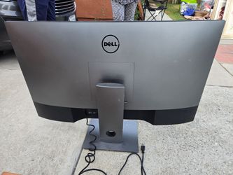 DELL computer 🖥 monitor
