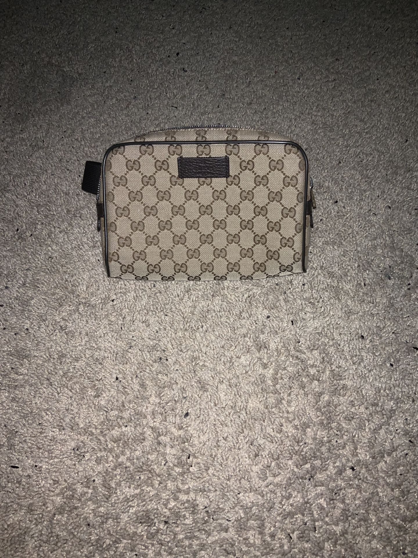 Gucci Sling Bag