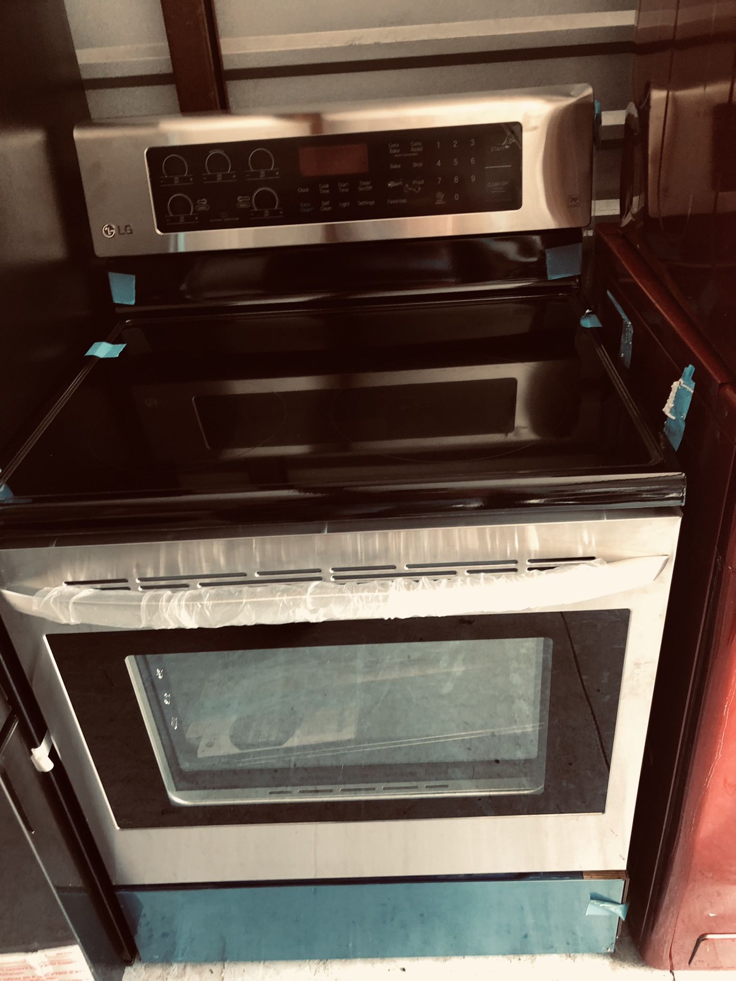 Lg Glass Stove New