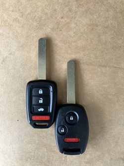 Keys Llaves Cut And Programmed chevy GMC CADILLAC TOYOTA HONDA DODGE JEEP CHRYLER FORD LINCOLN NISSAN