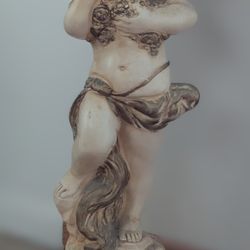Cherub Angel Statue