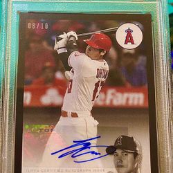 Shohei Ohtani Autographed Card!!! Rare! Black! Numbered to only
