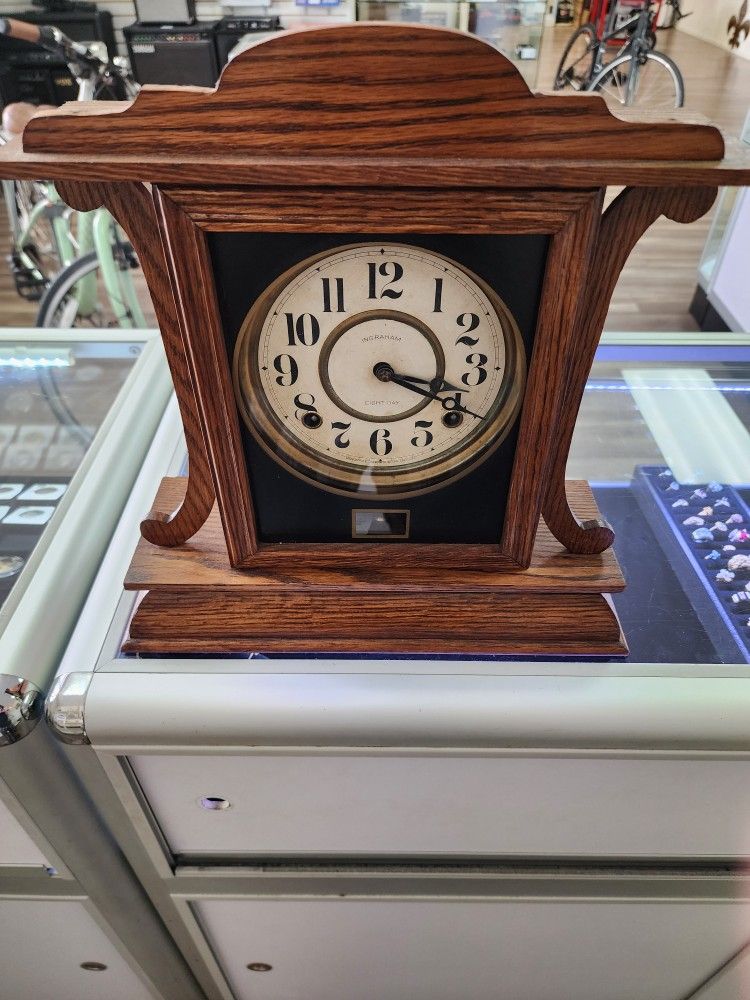 INGRAHAM KITCHEN CLOCK