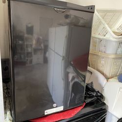 Frigidaire Fridge