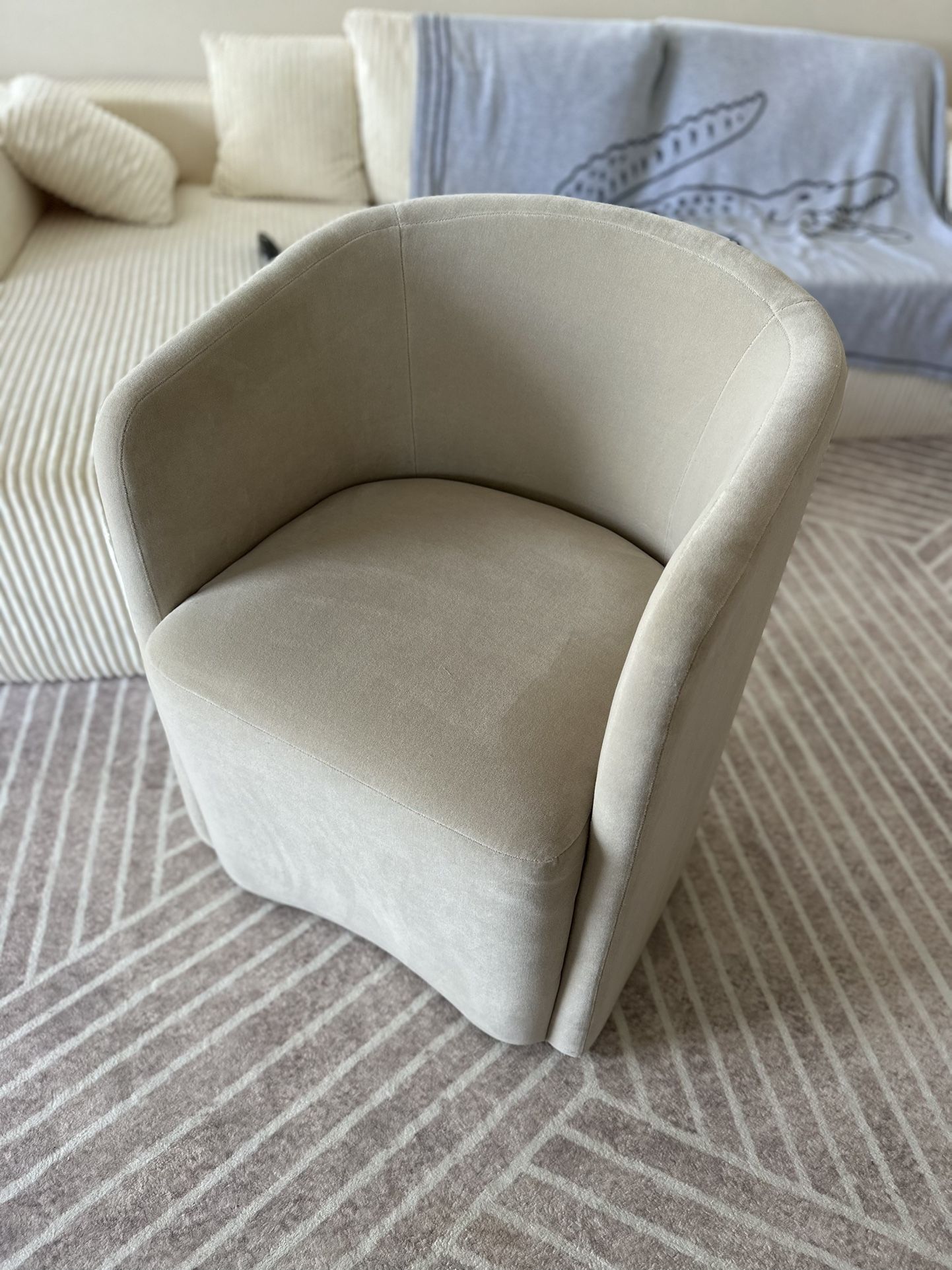 Chair RH Armchair (dove Color).