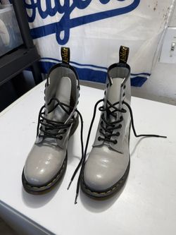 Classic Dr Marten Boots