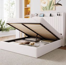 Full Size Upholstered Storage Bed Frame – White