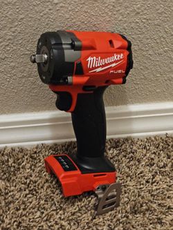 Milwaukee m18 fuel impact wrench 3/8 ( Tool only )