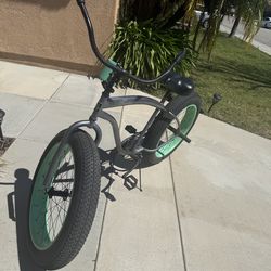 Beach cruiser