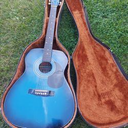 Antique Kingston Acoustic Guitar With Case Needs Work
