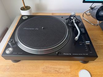 Pioneer PLX-1000 (Professional DJ Direct Drive Turntable)