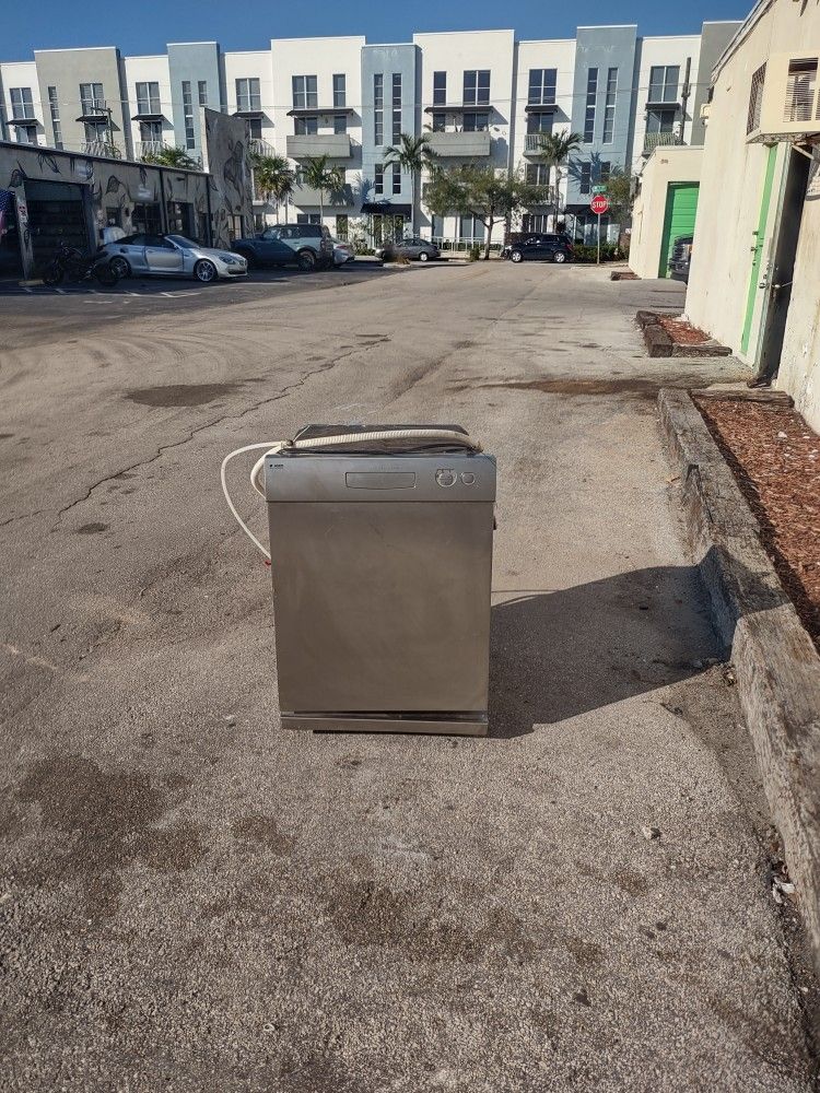Stainless Steel Dishwasher 