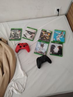 Xbox One Games Bundle with 2 Controllers