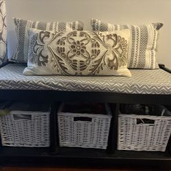 3 Cube Storage Bench, White with Gray Cushion