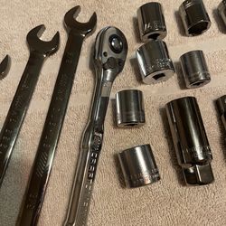 Brand new Craftsman tools, ready for pick up