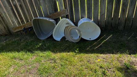 2 Cat litter $5