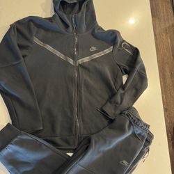 Nike Tech Jacket & Pants Black Sz Large