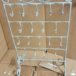 Metal Jewlery Origanizer