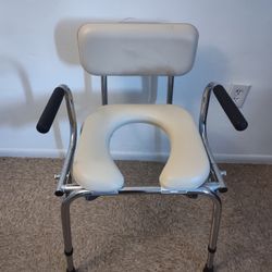 Commode Metal