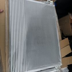 Radiator De Aceite Charger 2006 - 2010