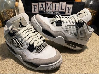 Air Jordan 4 Military size 8