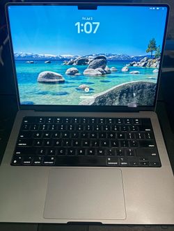 2021 MacBook Pro 14 inch 32GB 512GB