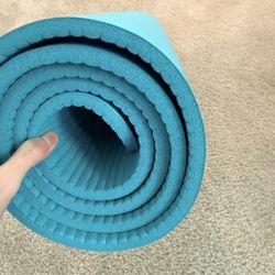 Thick yogamat