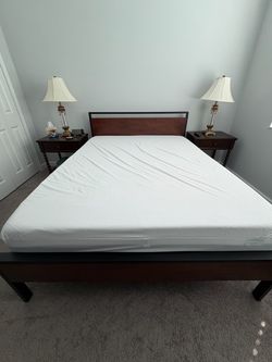 Queen size platform bed + mattress