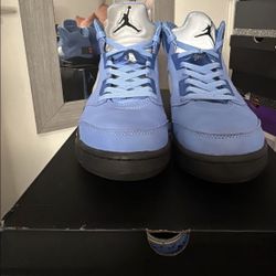 Jordan 5 UNC