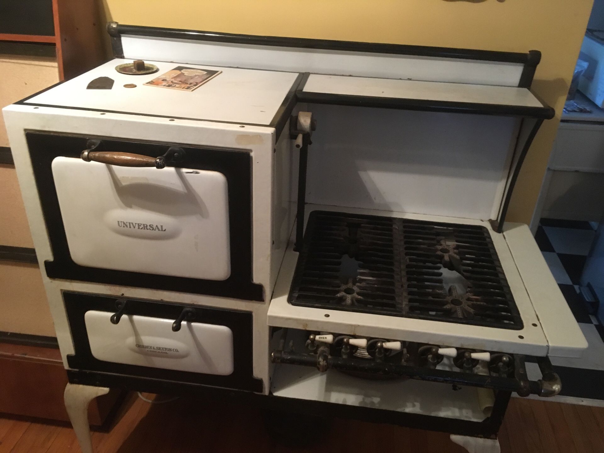 1929 Cribben & Sexton /Universal gas stove