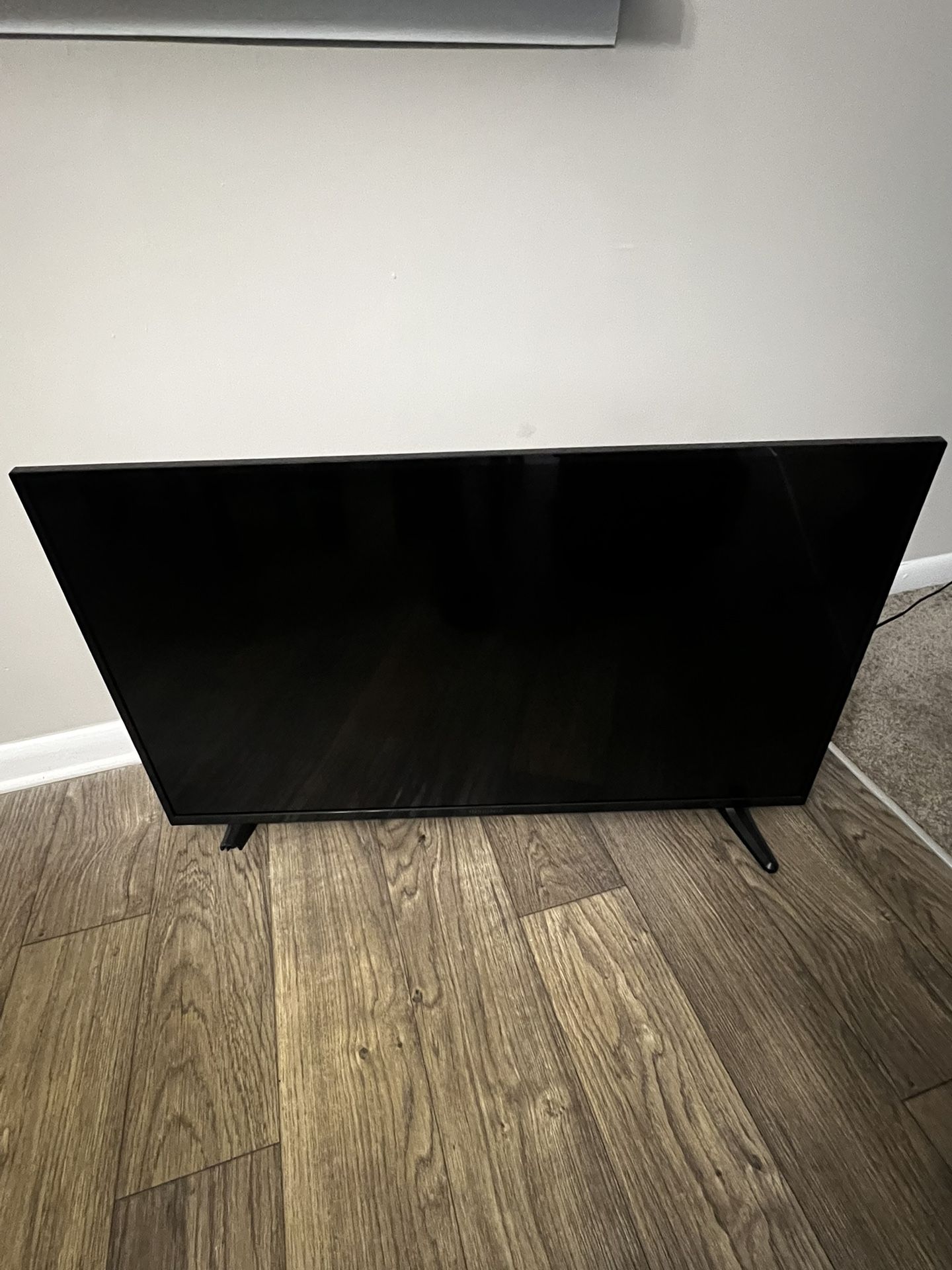 Insignia 35 inch Fire tv