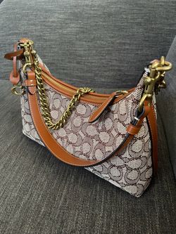 Coach Juliet Shoulder Bag 25 Signature Jacquard