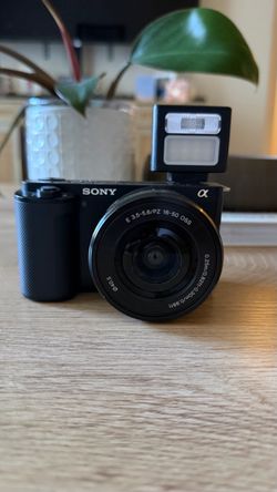 Sony ZV-E10