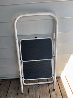 Step ladder