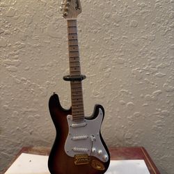 Stratocaster mini replica by ace heaven