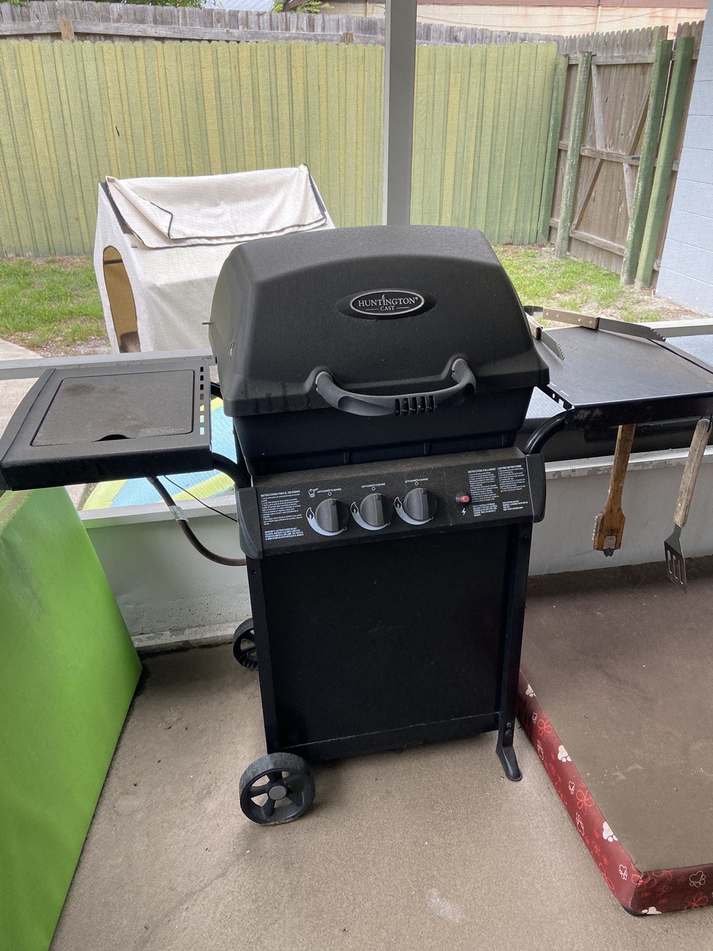 Huntington Cast BBQ With Utensils & Tank- Used