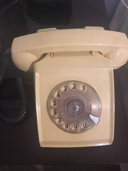 Teléfono antiguo