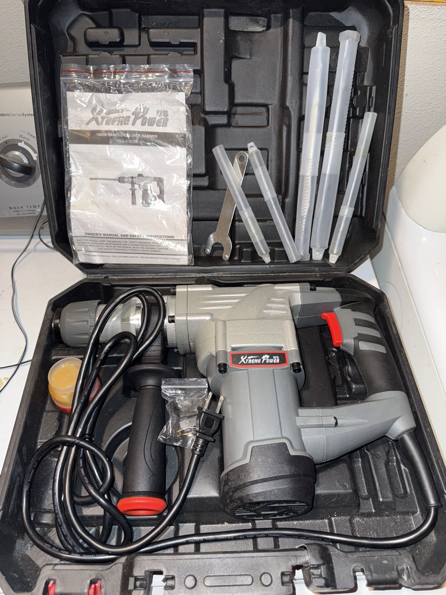 1400W DEMOLITION JACK HAMMER