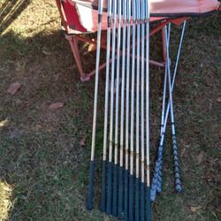 Clubs For Sale !! 3 Different Sets To Choose From Only 1 With A Bag !!