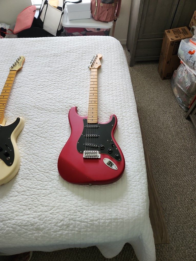 Fender Stratocaster Guitar