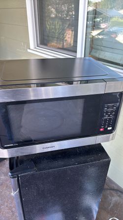 Cuisinart 1.3 cu ft Inverter Mirror Microwave