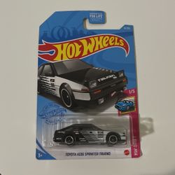 Toyota Ae86 Sprinter Trueno Hotwheel