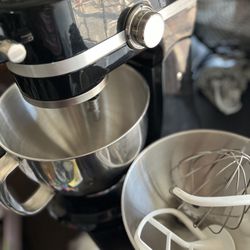 Kenmore Elite 5 qt. Mixer With 2 Bowl Light (needs Repair/service)