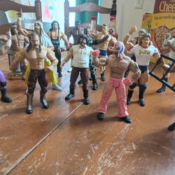 15 wrestler figurines