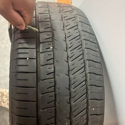 Eran De Un Dodge Challenger 2011 RT