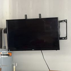 32 In Haier Tv