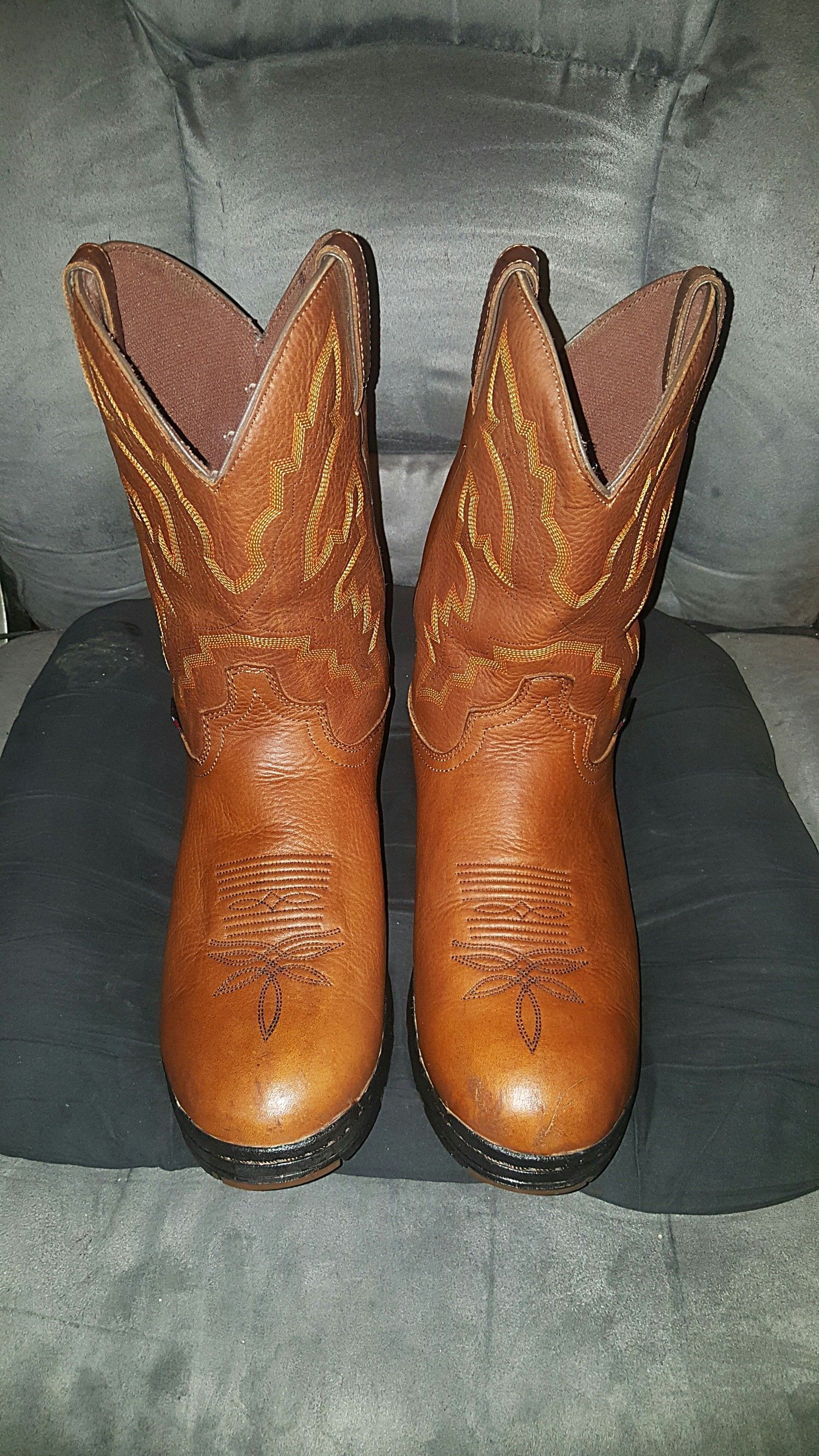 Justin Boots Men's George Strait Twang Waterproof Cowboy Work Boots - Round Toe