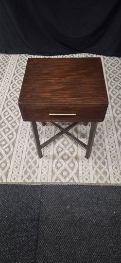 Single drawer metal base side table